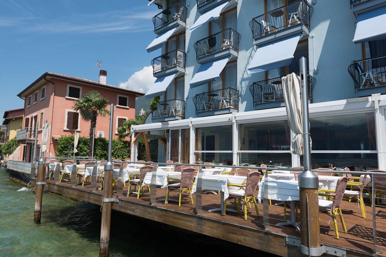 מאלצ'סינה Hotel Venezia מראה חיצוני תמונה