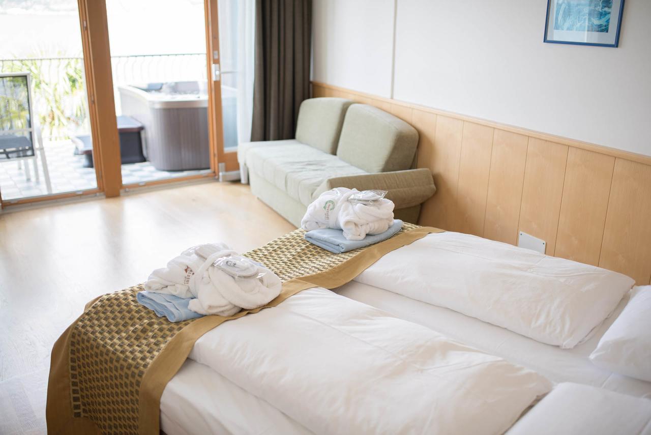 מאלצ'סינה Hotel Venezia מראה חיצוני תמונה